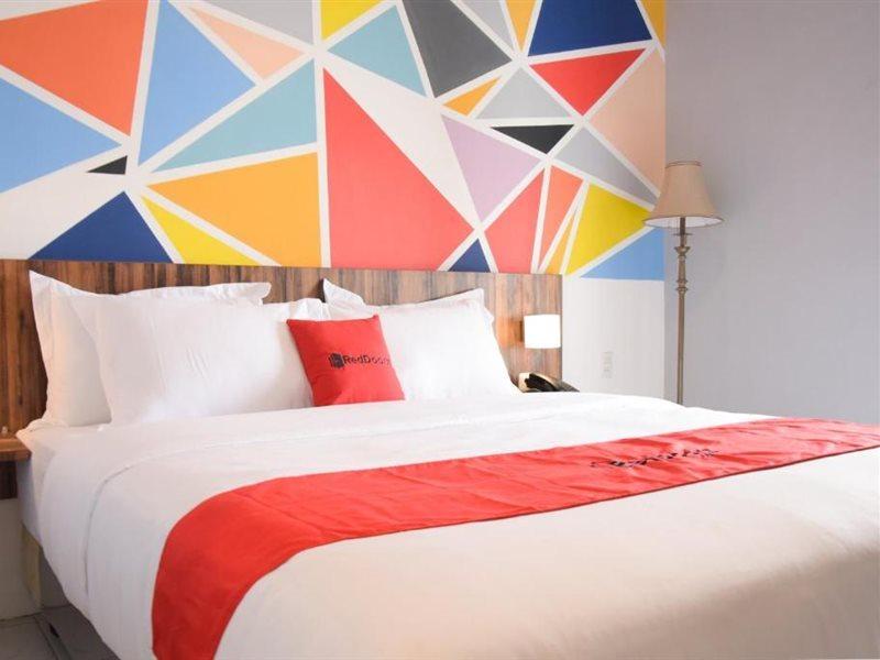 Reddoorz Plus Near Unimed Medan Dış mekan fotoğraf