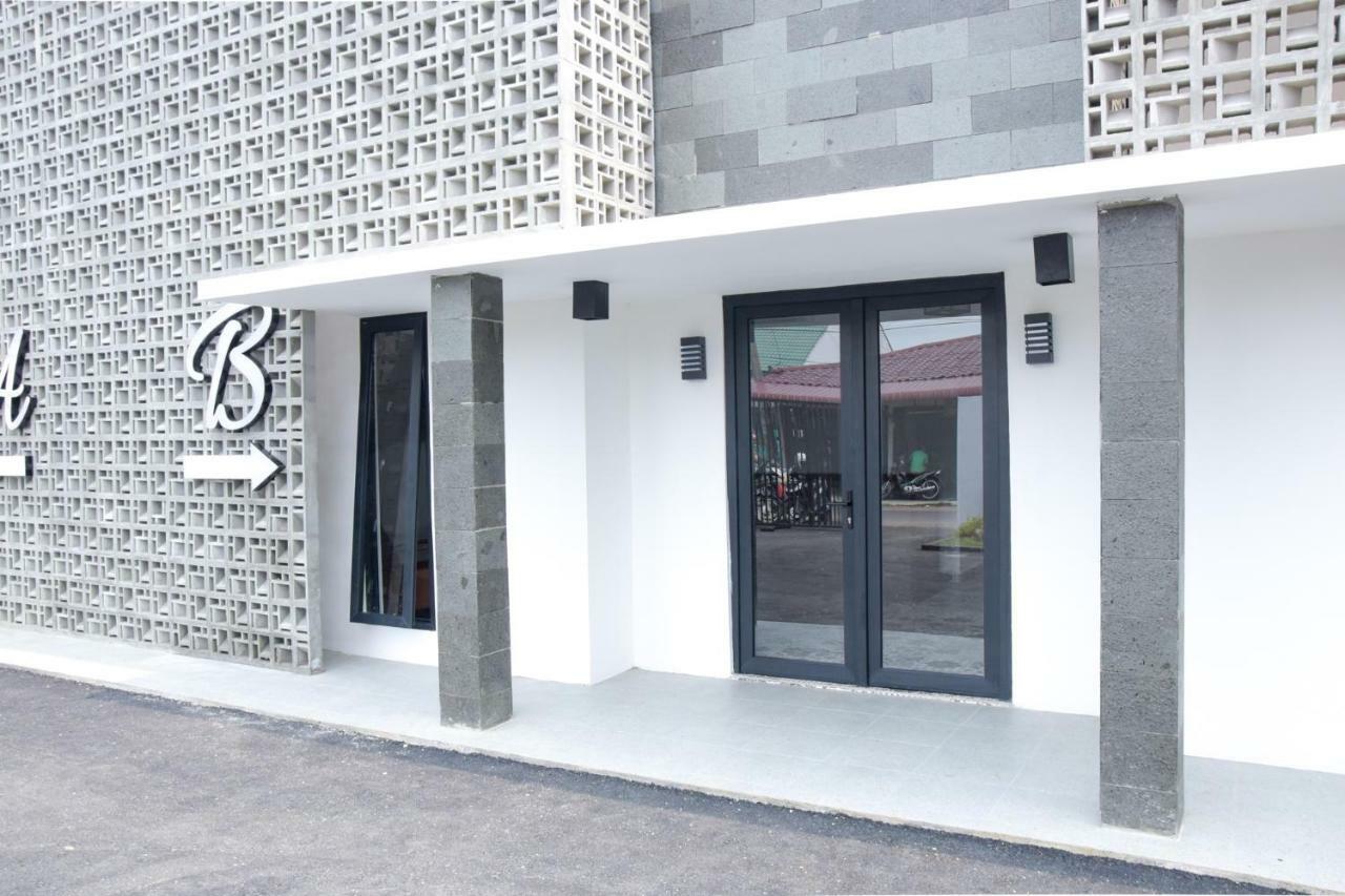 Reddoorz Plus Near Unimed Medan Dış mekan fotoğraf
